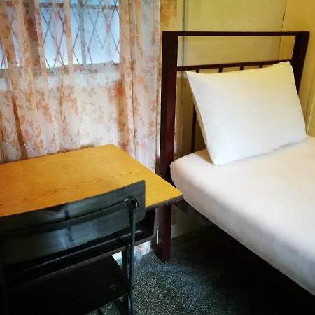 Grocer'S Inn Backpackers Guesthouse Kuala Lumpur Buitenkant foto