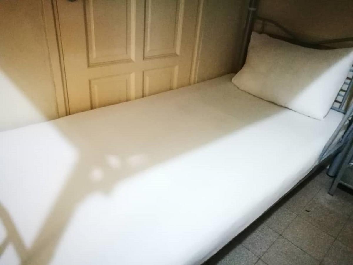 Grocer'S Inn Backpackers Guesthouse Kuala Lumpur Buitenkant foto